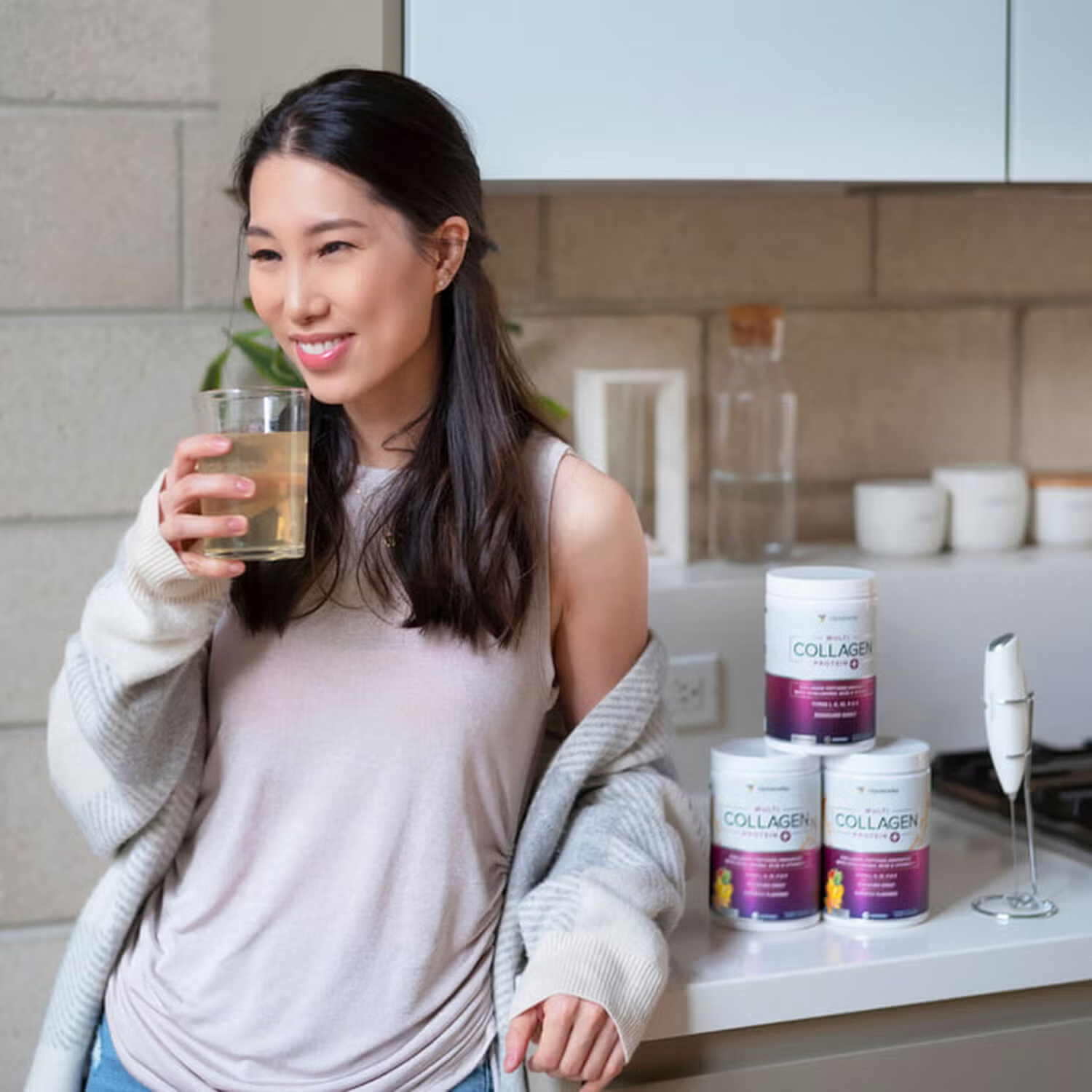 Vitauthority, Multi Collagen Protein+ Collagen Types I, II, III, V &amp; X with Vitamin C and Hyaluronic Acid Unflavored 30 Serving thumbnail 5