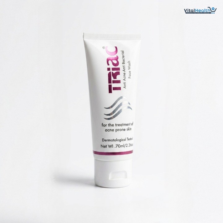 Triac Anti Acne Anti Bacterial Face Wash 70ml for Acne-Prone Skin thumbnail 3